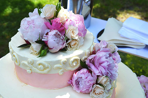 Advertise your custom cake making services to local Ottawa area customers.