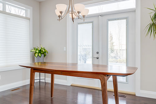 Advertise your Ottawa area furniture sales and repair services to local customers.