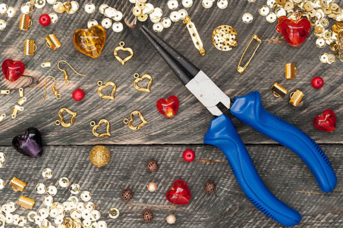 Advertise your hand-made jewellery business to local Ottawa area customers.